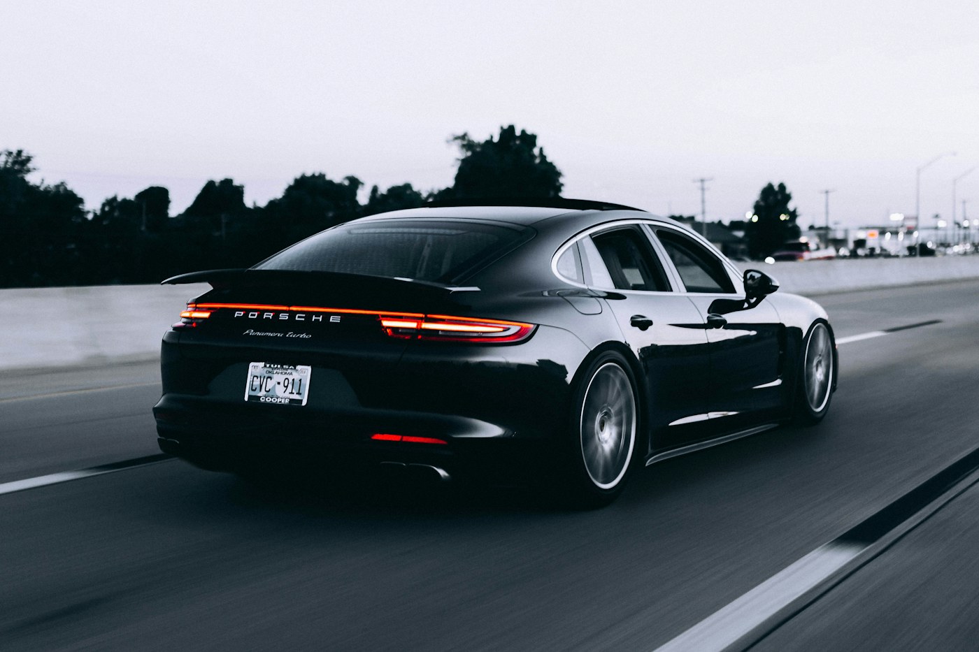 Sunday Motor